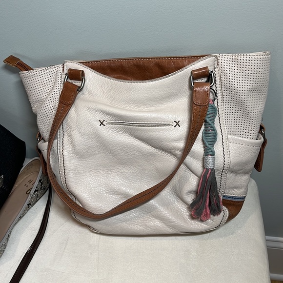 THE SAK  Kendra TOTE in perforated leather - STUNNING - Picture 2 of 11